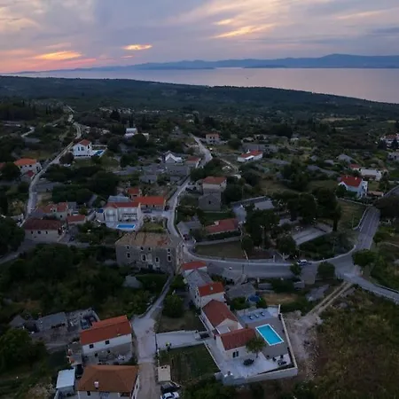 别墅 Olim Civitas Škrip