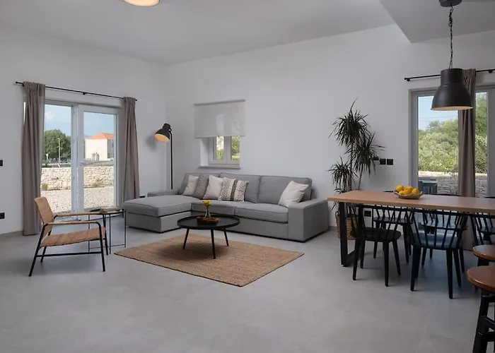 فيلة Olim Civitas